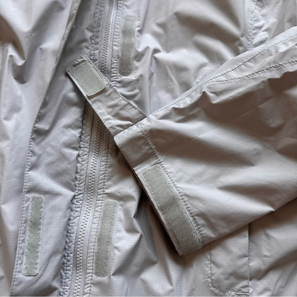 NWOT Marmot G46200 PreCip Women's Light Gray Hooded Rain Jacket Medium Vapor - Picture 6 of 16